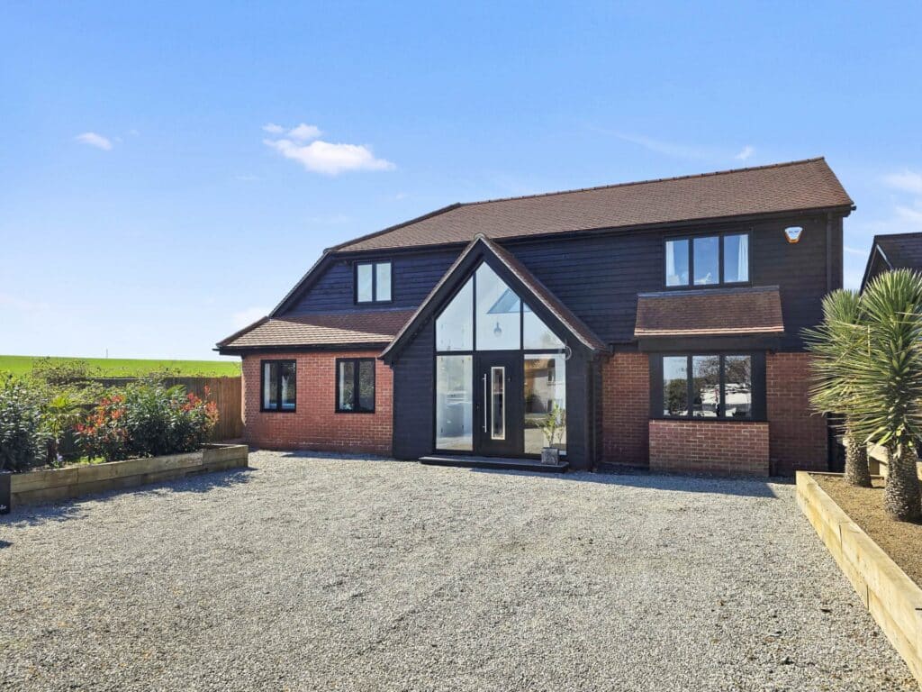 Property Image 0 Image 0