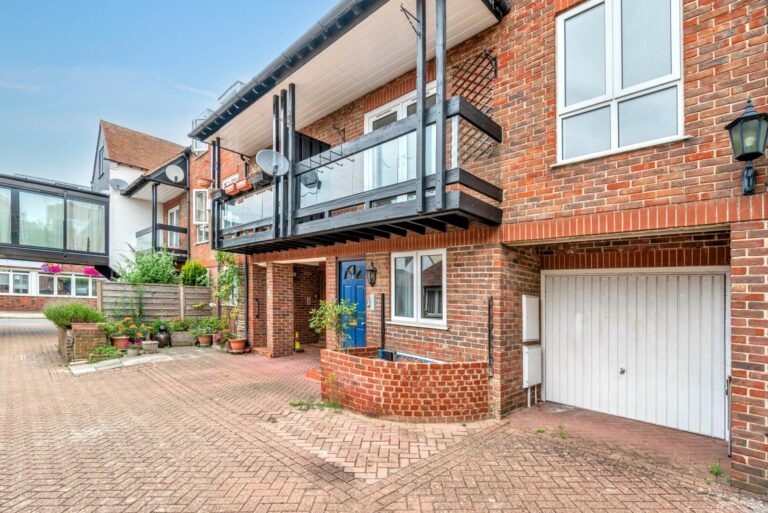 Property Image 0 Property Image 0