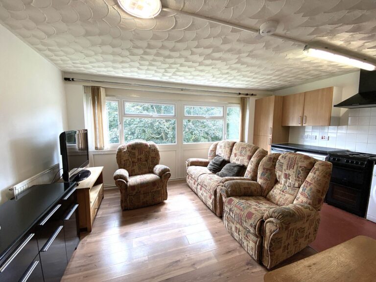 Property Image 0 Property Image 0