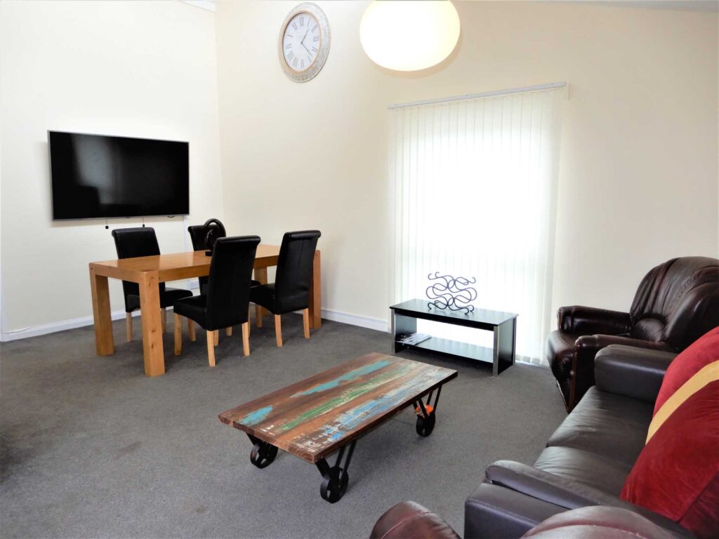 Property Image 0 Image 0