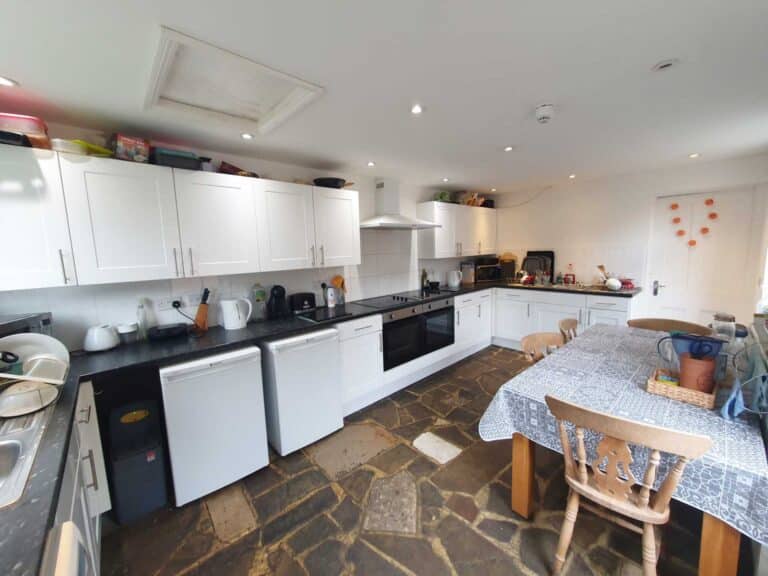 Property Image 0 Property Image 0