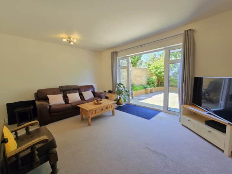 Property Image 0 Property Image 0
