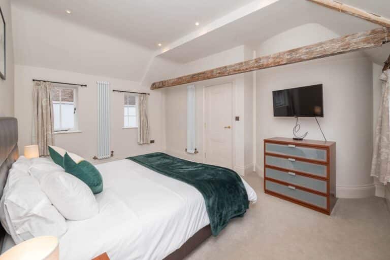 Property Image 0 Property Image 0