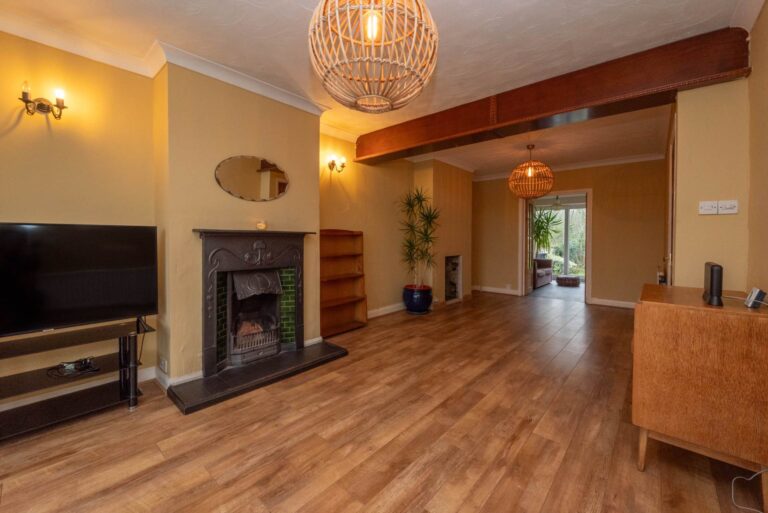Property Image 0 Property Image 0