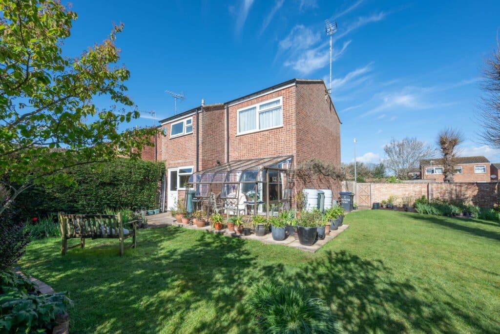 Property Image 0 Image 0