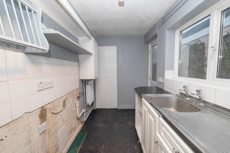 Property Image 0 Property Image 0