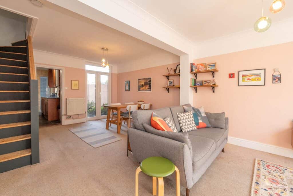 Property Image 0 Image 0