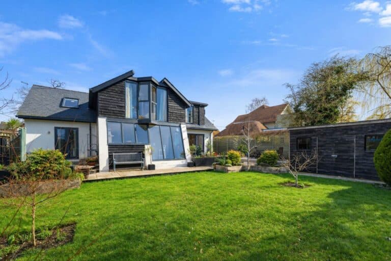 Property Image 0 Property Image 0