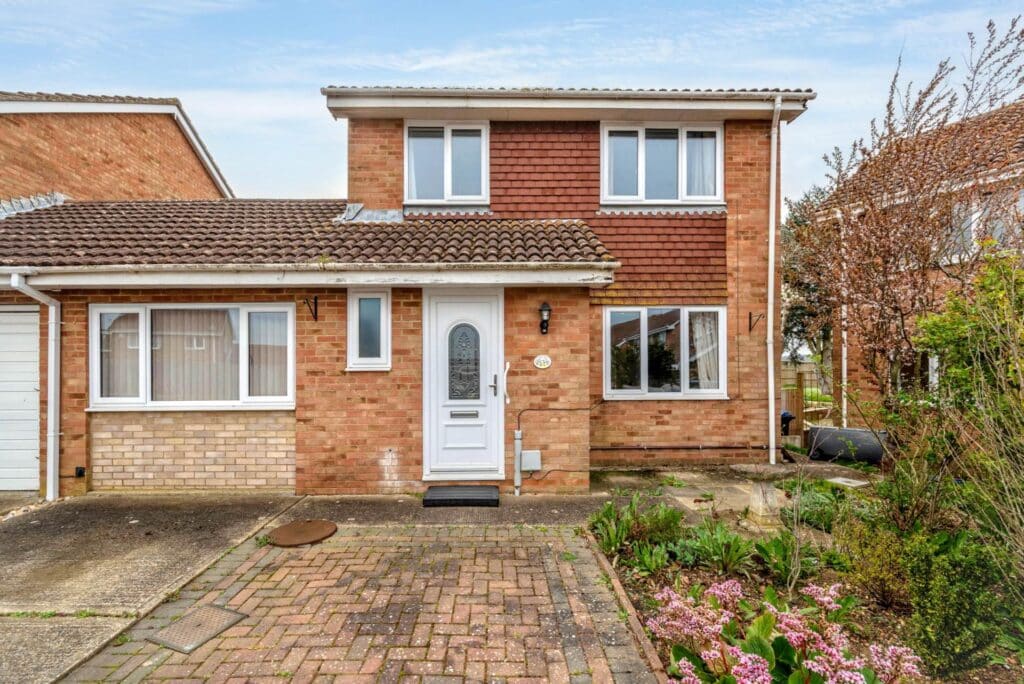 Property Image 0 Image 0