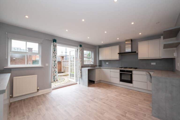 Property Image 0