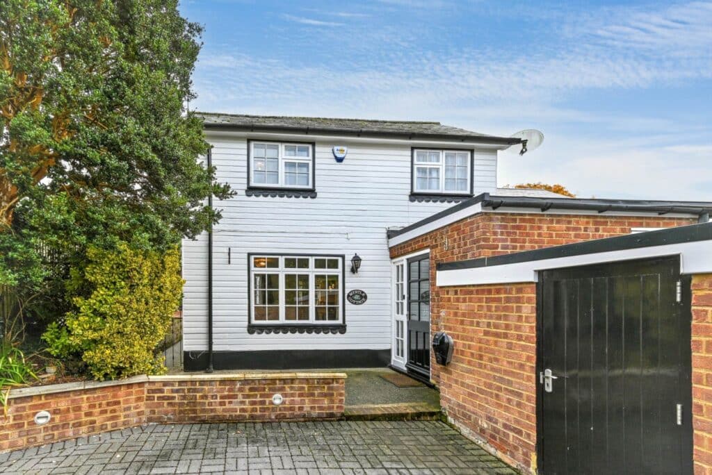 Property Image 0 Image 0
