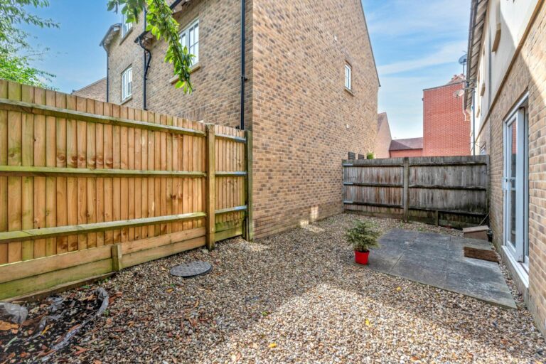Property Image 0