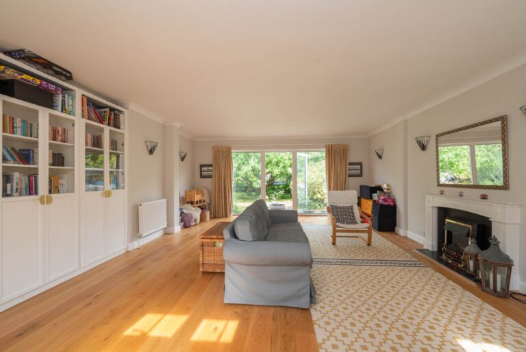 Property Image 0 Property Image 0