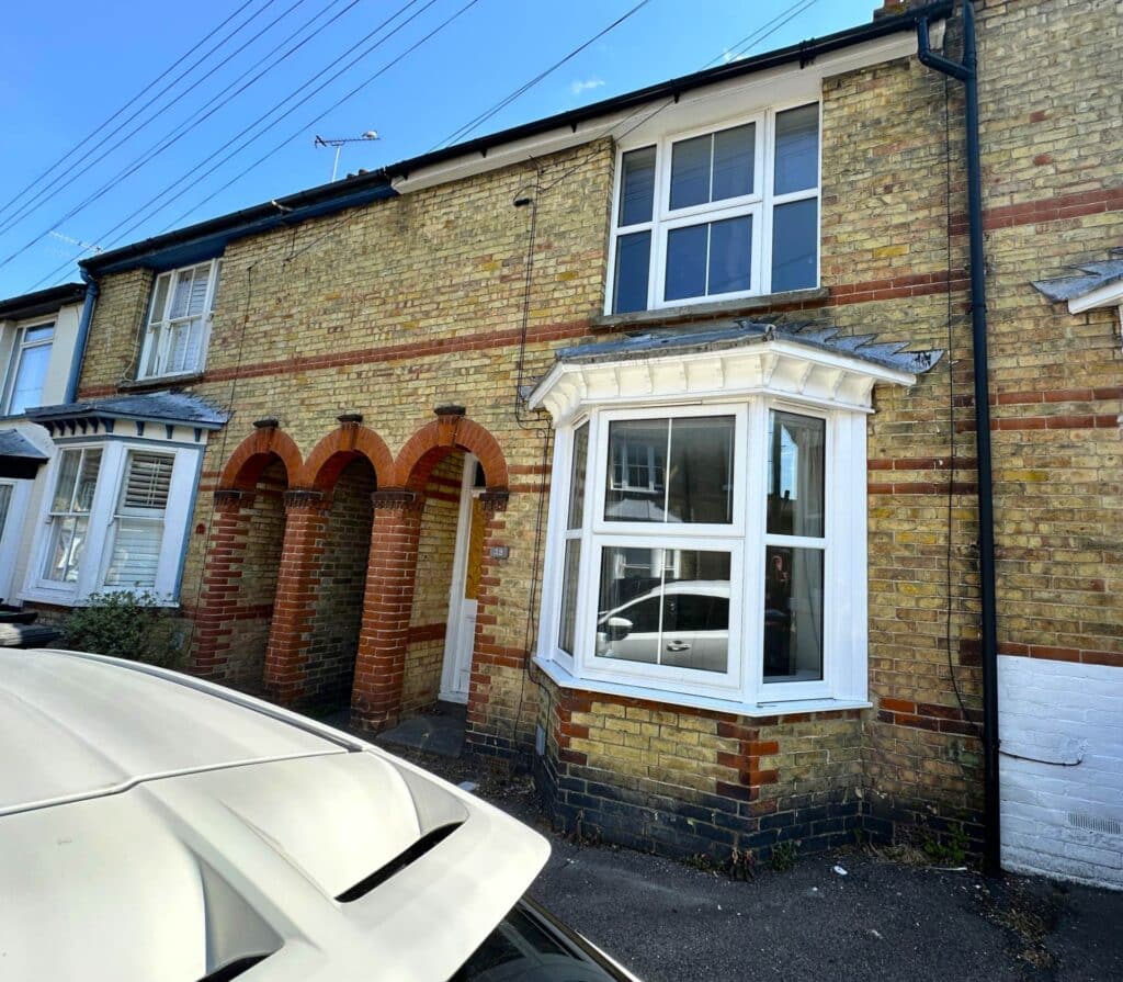 Image 0