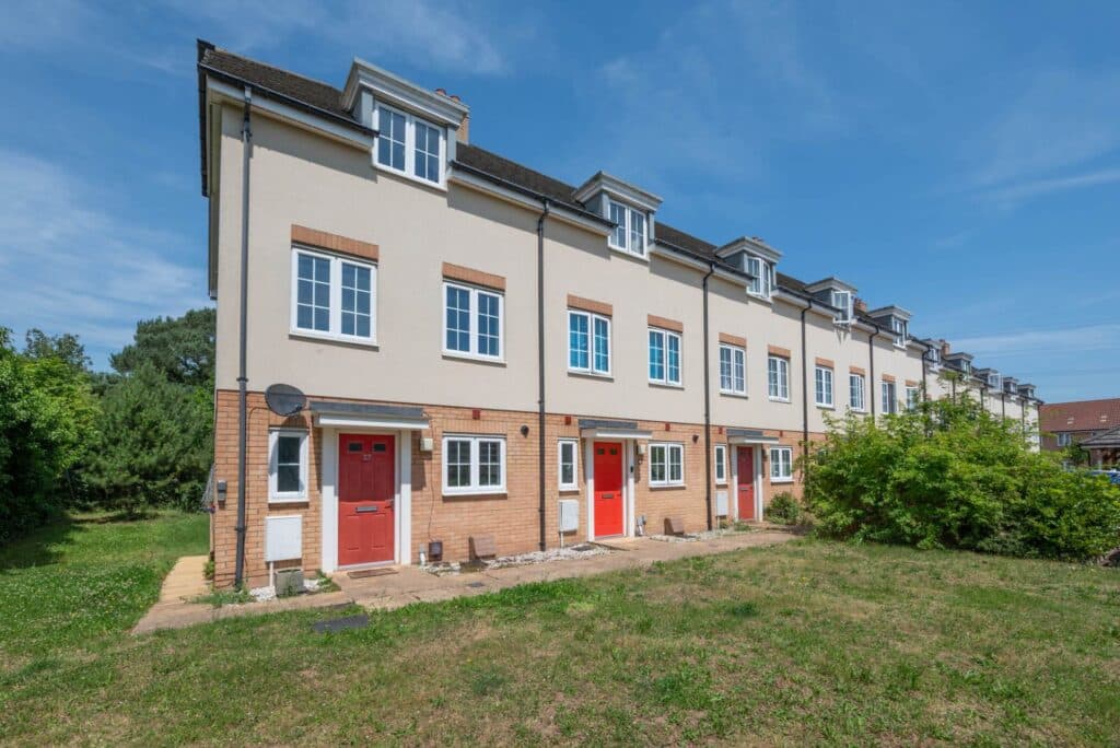 Property Image 0 Image 0