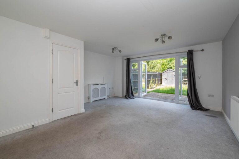 Property Image 0 Property Image 0