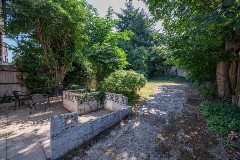 Property Image 0 Property Image 0