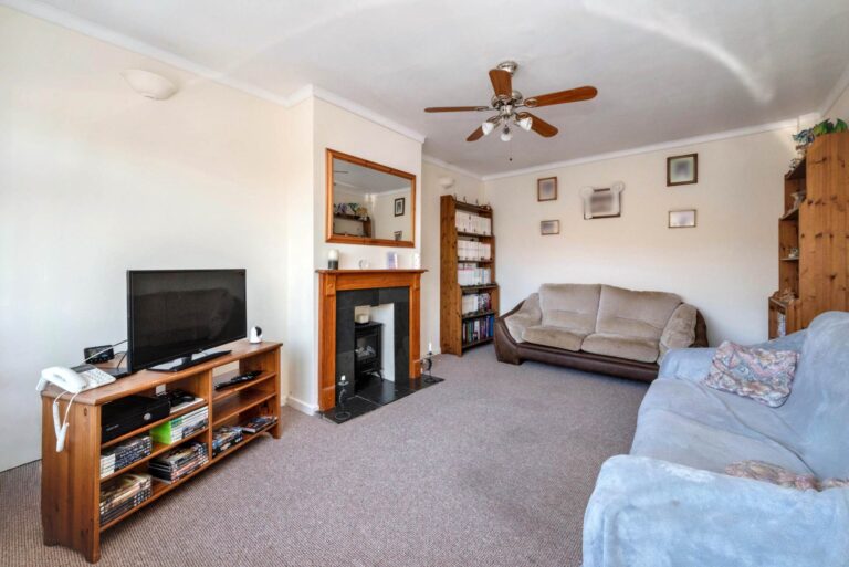 Property Image 0 Property Image 0