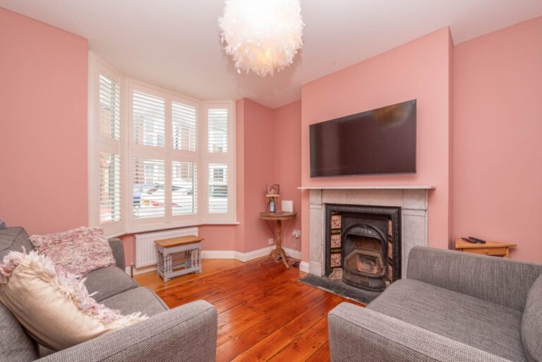 Property Image 0