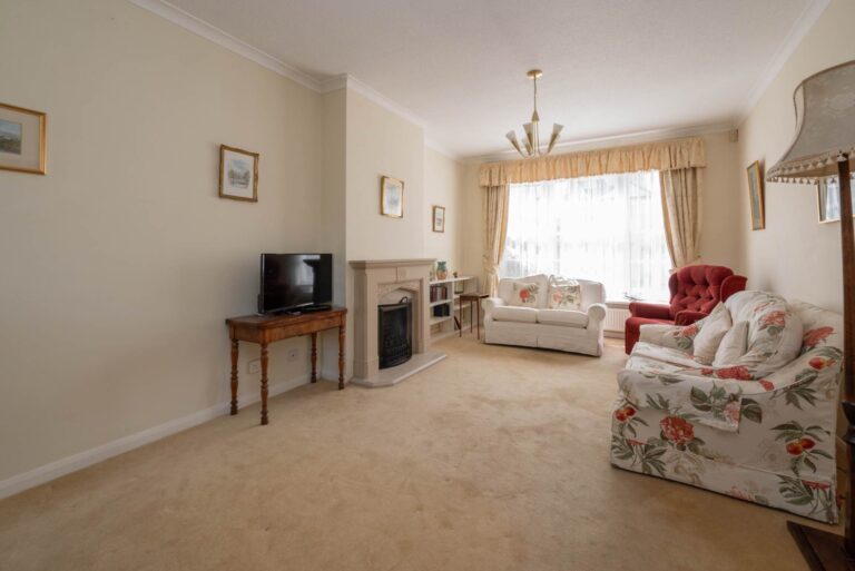 Property Image 0 Property Image 0