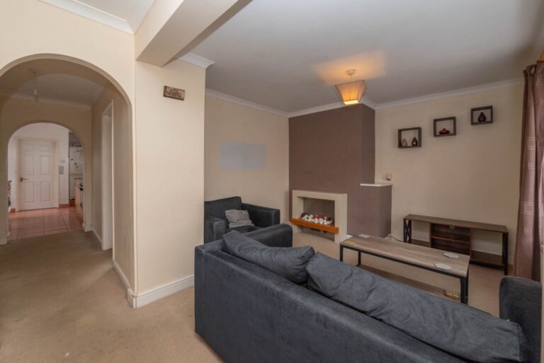 Property Image 0 Property Image 0