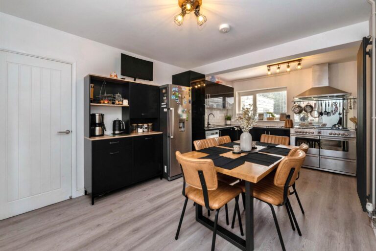 Property Image 0 Property Image 0