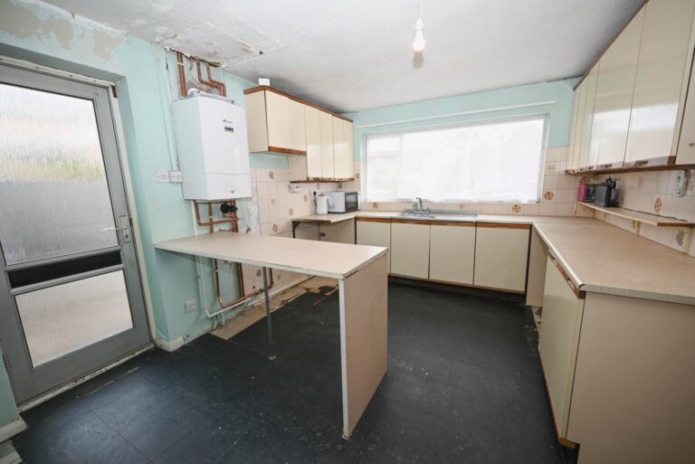 Property Image 0