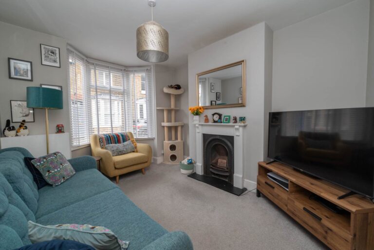 Property Image 0 Property Image 0