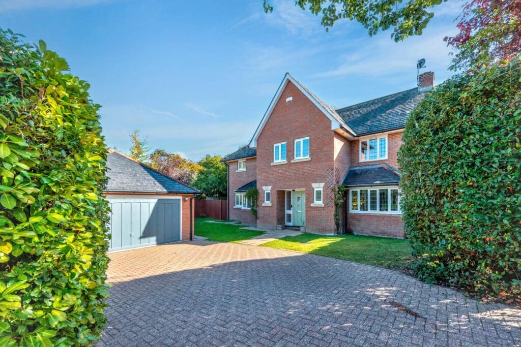 Property Image 0 Image 0