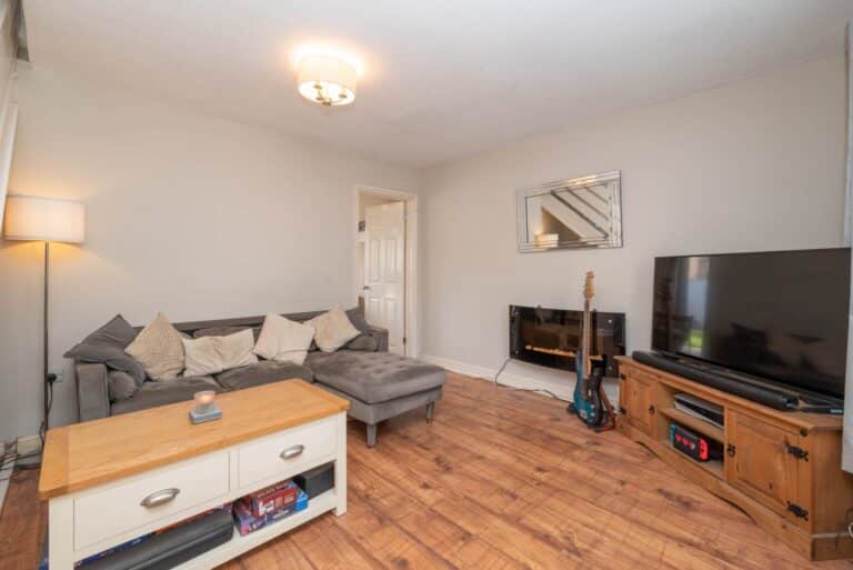 Property Image 0