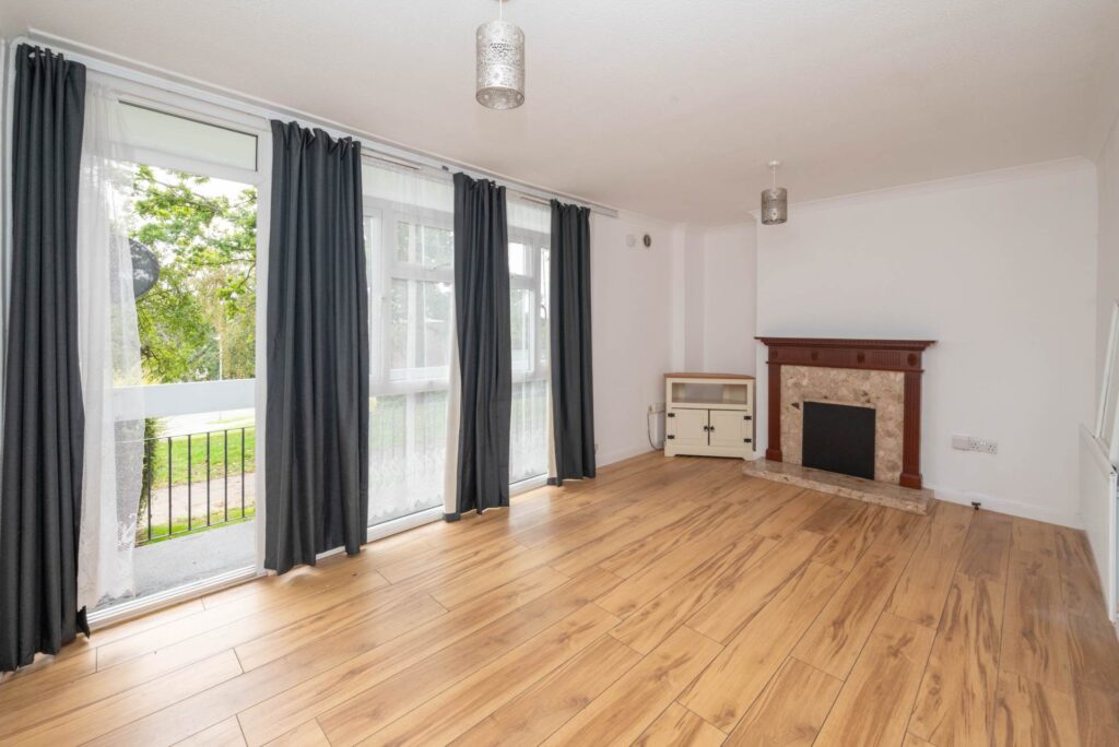 Property Image 0 Image 0