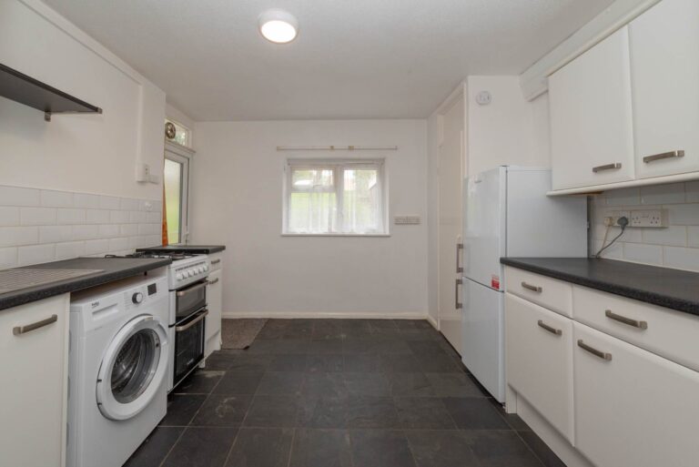 Property Image 0 Property Image 0